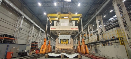 Установка верхней части пресса 