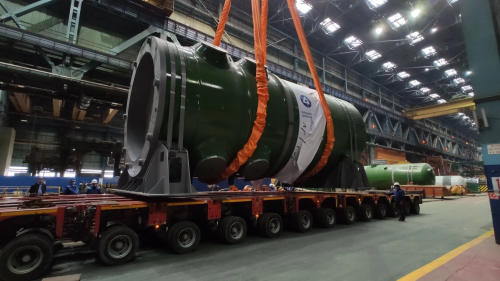 Transportation of the reactor vessel