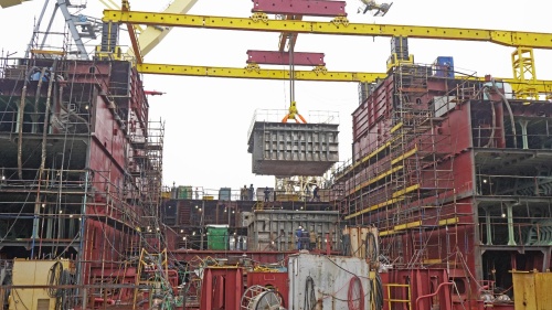 Установка баков металловодной защиты атомный ледокол «Ленинград»