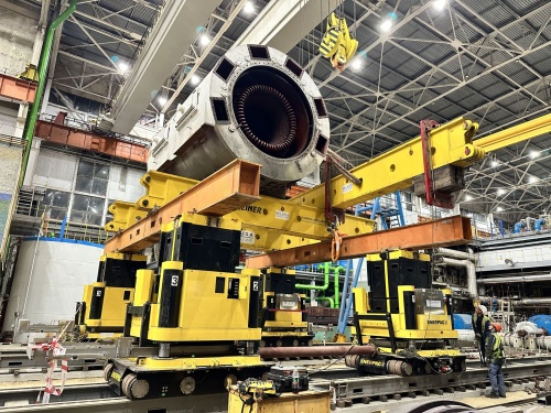 Погрузка, перемещение и монтаж статора турбогенератора